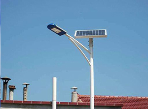 太阳能光伏路灯是采用晶体硅太阳能电池供电